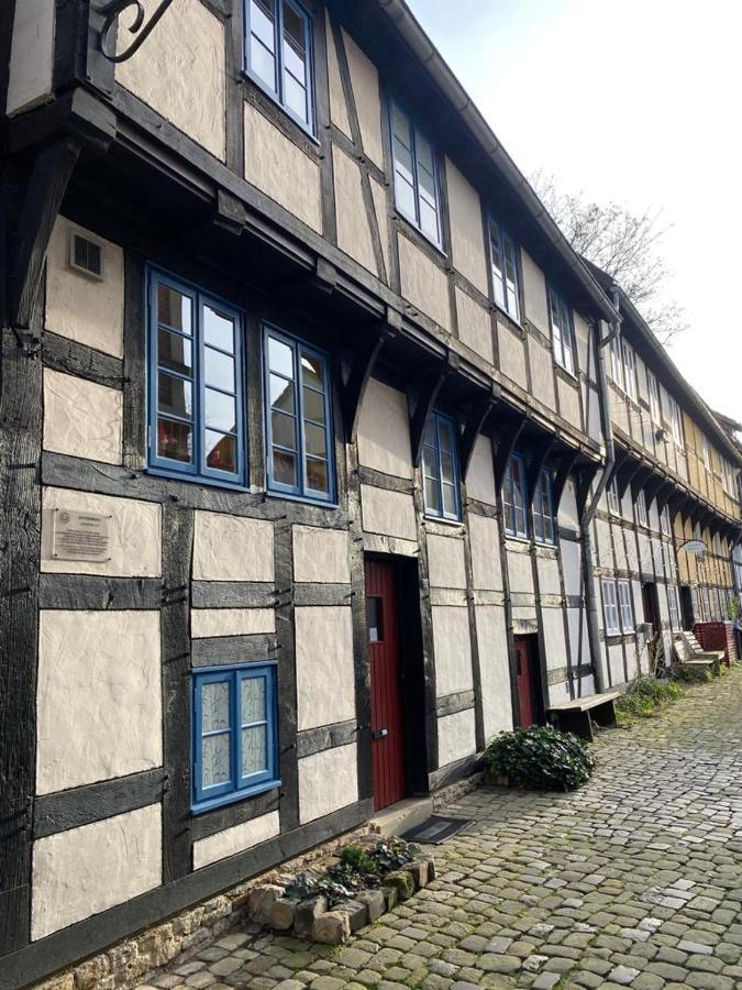Ferienhaus "Sofia" Anno 1650, Neu - Top Lage - Tempur Beds - Wifi - Parking - Im Herzen Von Detmold-Altstadt, Historische Stadtmauer, Old Lane Detmold Exteriér fotografie